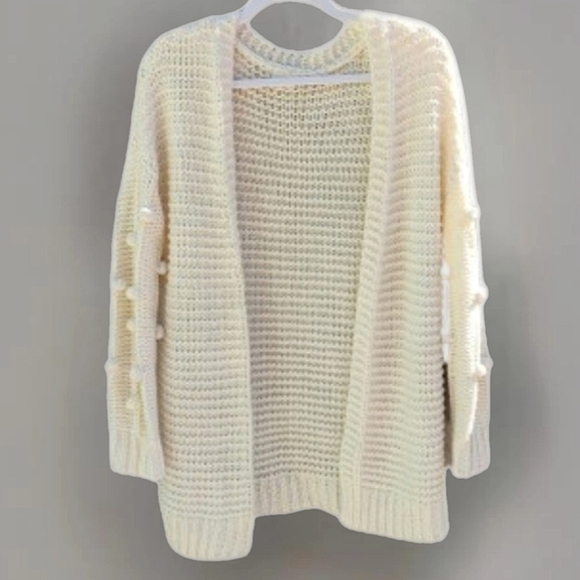 GVO Sweaters - Popcorn sleeve knit cardigan knit sweater small/medium